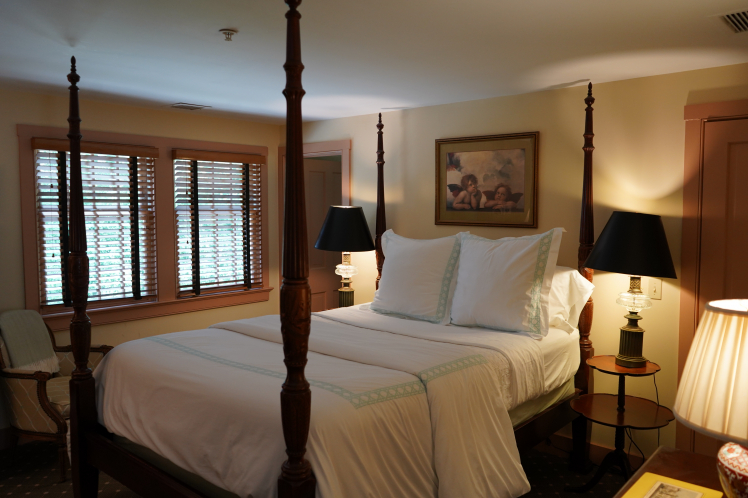 1708 House photo 4